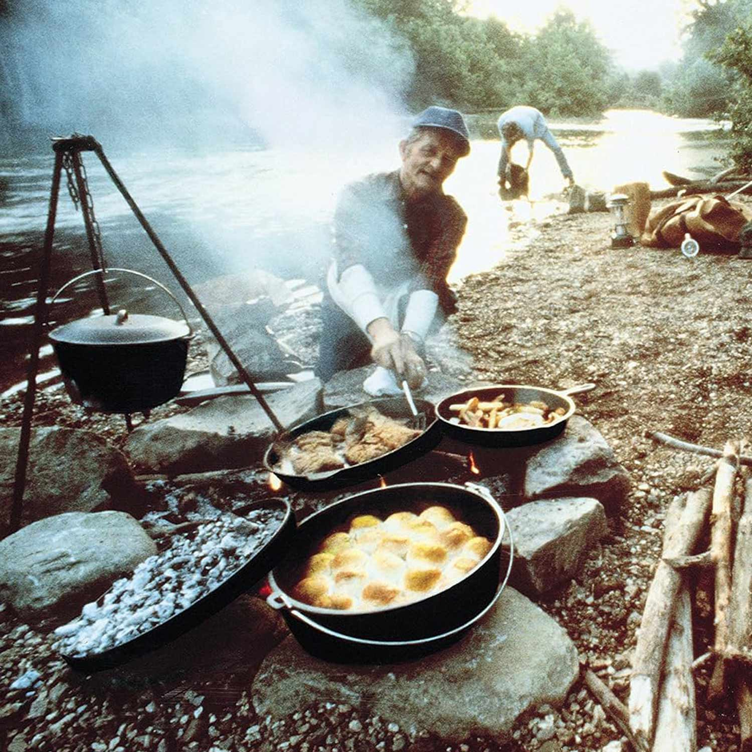 Lodge 6-Quart Cast Iron Dutch Oven
