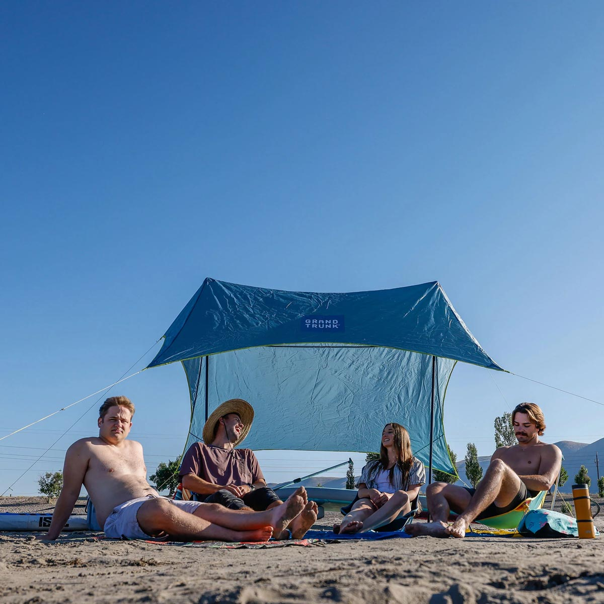 Grand Trunk Shadecaster 4-Person Sunshade, Storm
