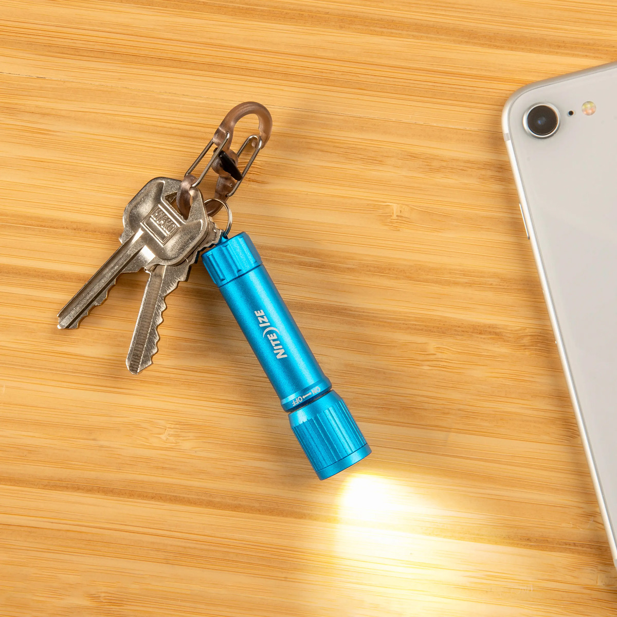 Nite Ize Radiant 100 Keychain Flashlight, Blue 5 Nite Ize Radiant 100 Keychain Flashlight, Blue