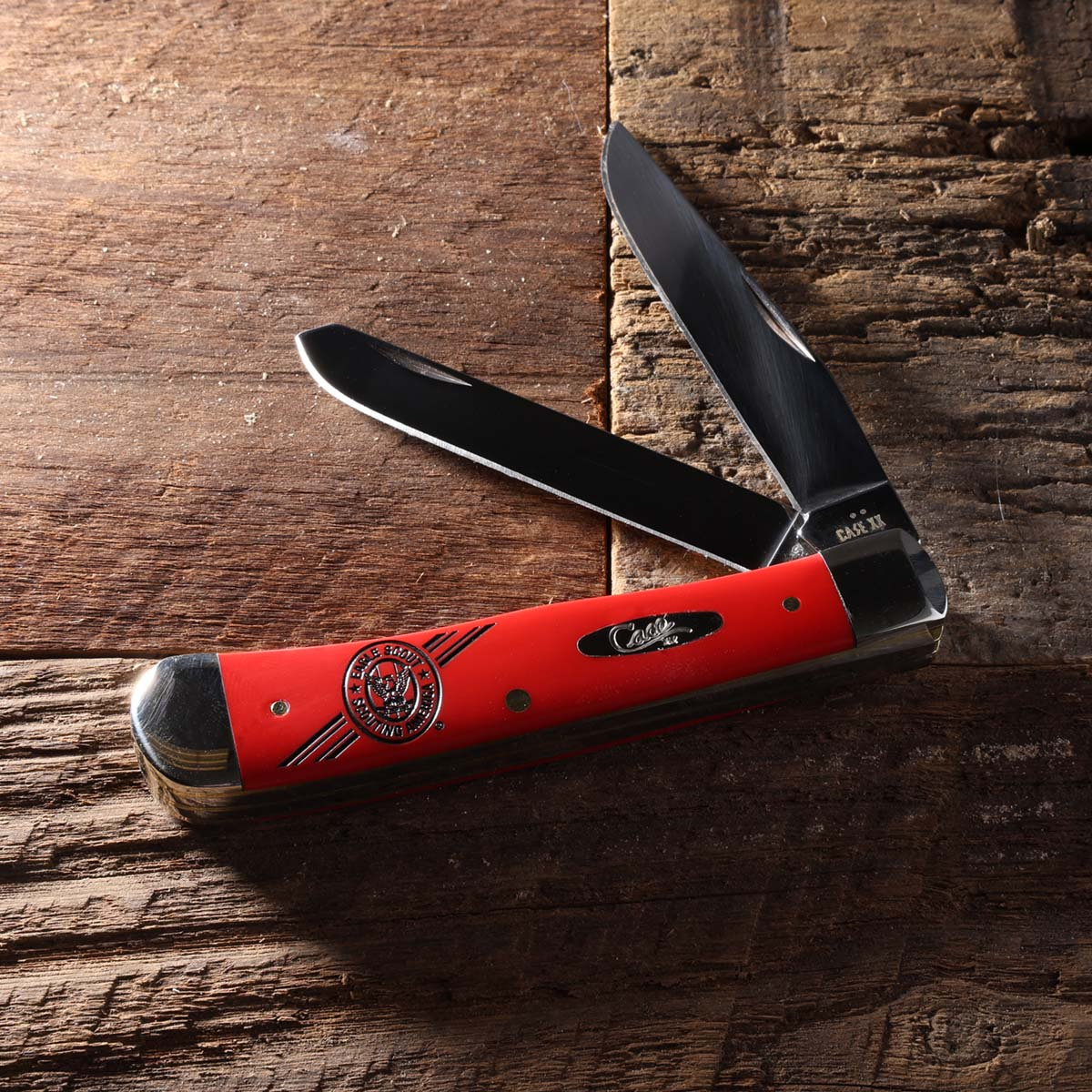 Exclusive Case Trapper Knife featuring the Eagle Scout logo 9 Exclusive Case Trapper Knife featuring the Eagle Scout logo